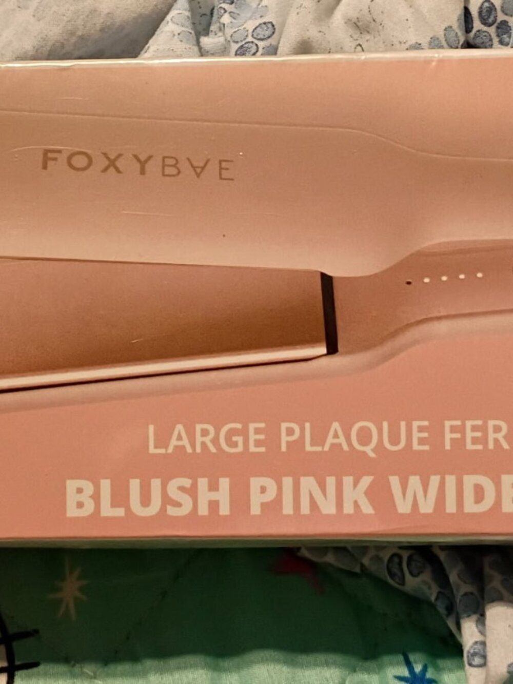 Foxybae large flat iron straighter pink